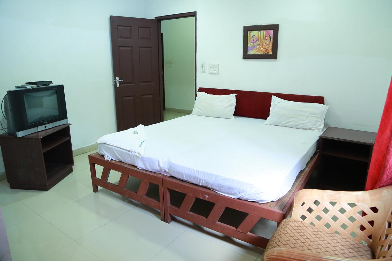 Swades Residency Cheruvalli Bagian luar foto